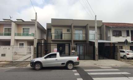 Casa com 3 quartos para alugar na Rua São Miguel, Boa Vista, Joinville