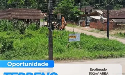 Terreno de esquina  à venda em Joinville estuda permuta