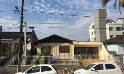 Terreno à venda na Rua João Pinheiro, Itaum, Joinville