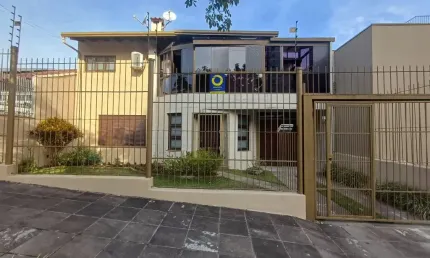 Casa com 3 quartos à venda na Rua Professor Abílio Azambuja, 43, Jardim do Salso, Porto Alegre