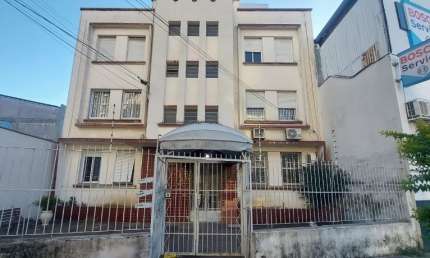 Viva com elegância em um apartamento localizado em um dos bairros mais desejados de Porto Alegre.