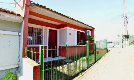Casa  térrea de 2 quartos e vaga lugar seguro ac. financiamento e compra assitida!