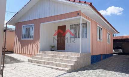 Casa com 3 quartos à venda na Rua Foz do Iguaçu, Pinheirinho, Curitiba, 130 m2 por R$ 500.000