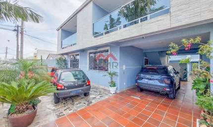 Casa com 11 quartos à venda na Joaquim de Oliveira Cruz, Pinheirinho, Curitiba, 350 m2 por R$ 800.000