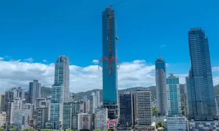 Apartamento com 4 quartos à venda na Avenida Atlântica, Centro, Balneário Camboriú, 184 m2 por R$ 13.050.000
