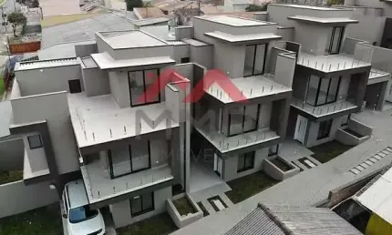Casa em condomínio fechado com 3 quartos à venda na Rua Waldemar Loureiro Campos, Boqueirão, Curitiba, 115 m2 por R$ 699.000