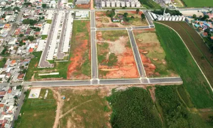Terreno à venda na Rua Yoshiaki Nagano, Capela Velha, Araucária, 360 m2 por R$ 342.000