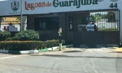 Terreno à venda na RUA EIXO LAGOA, Guarajuba, Camaçari por R$ 255.000