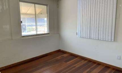 Sala comercial com 1 sala à venda na Avenida Dorival Caymmi, Itapuã, Salvador, 65 m2 por R$ 179.000