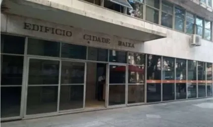 Sala comercial com 1 sala para alugar na Rua Lauro Muller, Comércio, Salvador, 38 m2 por R$ 2.500