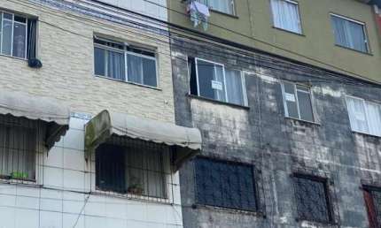 Apartamento com 2 quartos à venda na Rua Colina Azul, Pau da Lima, Salvador, 55 m2 por R$ 125.000