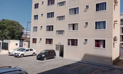 Apartamento com 2 quartos à venda na Rua Canudos, Itingá, Lauro de Freitas, 50 m2 por R$ 210.000