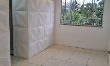 Apartamento com 2 quartos à venda na Rua Hortênsias Azuis, Jardim das Margaridas, Salvador, 48 m2 por R$ 130.000