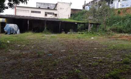 Barracão / Galpão / Depósito para alugar na Rua Elmano Silveira Castro, 861, IAPI, Salvador, 2000 m2 por R$ 20.000