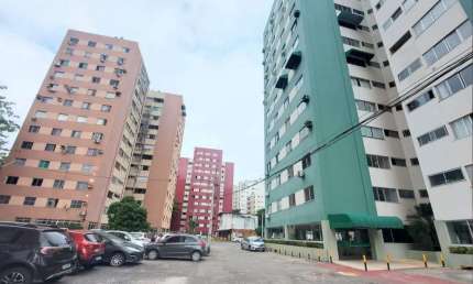 Apartamento com 2 quartos à venda na Rua Doutor Augusto Lopes Pontes, Costa Azul, Salvador, 70 m2 por R$ 325.000