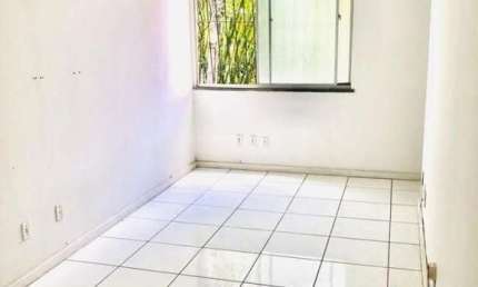 Apartamento com 3 quartos para alugar na Conjunto Jardim das Limeiras, 023, São Marcos, Salvador, 62 m2 por R$ 1.200