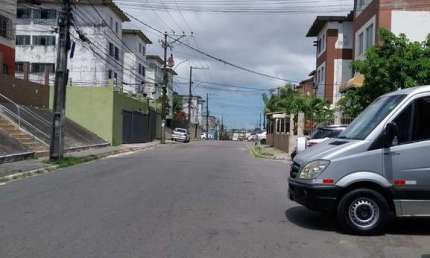 Apartamento com 2 quartos à venda na Conjunto Arvoredo, Tancredo Neves, Salvador, 52 m2 por R$ 120.000