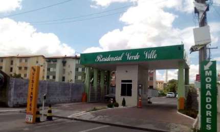 Apartamento com 2 quartos à venda na Avenida Industrial Urbana, Setor Industrial Urbano, Camaçari, 40 m2 por R$ 160.000