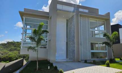 Casa em condomínio fechado com 7 quartos à venda na Rua Caraíva, Alphaville (Abrantes), Camaçari, 480 m2 por R$ 3.280.000