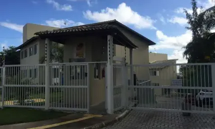 Apartamento com 2 quartos à venda na Rua Marta Maria de Jesus, Buraquinho, Lauro de Freitas, 54 m2 por R$ 370.000