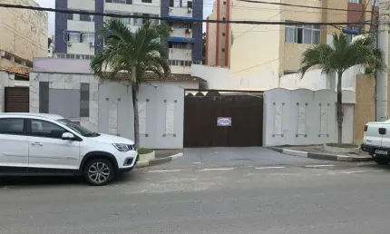 Barracão / Galpão / Depósito à venda na Rua Coronel Durval Mattos, 181, Costa Azul, Salvador, 700 m2 por R$ 2.500.000