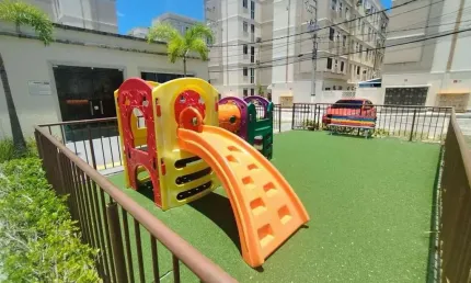 Apartamento com 2 quartos à venda na Avenida Luiz Tarquínio Pontes, Centro, Lauro de Freitas, 44 m2 por R$ 300.000