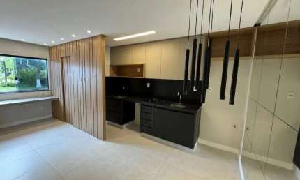 Apartamento com 1 quarto para alugar na 1ª Travessa Adélia G do Nascimento, 33, Buraquinho, Lauro de Freitas, 20 m2 por R$ 1.900