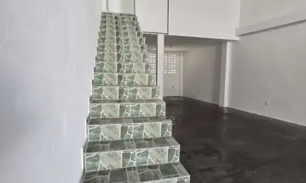 Barracão / Galpão / Depósito com 1 sala para alugar na Rua Alameda das Palmeiras, 09, Itapuã, Salvador, 100 m2 por R$ 4.500