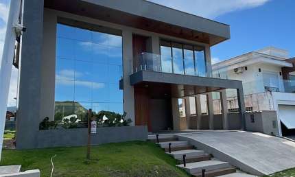 Casa em condomínio fechado com 4 quartos à venda na Avenida Red Park, 1180, São João do Rio Vermelho, Florianópolis
