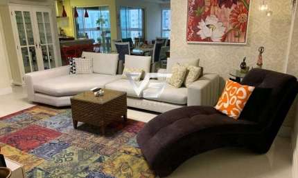 LINDO APARTAMENTO SEMIMOBILIADO 3 SUÍTES 3 VAGAS FRENTE MAR MEIA PRAIA