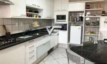Casa com 4 quartos à venda no córrego grande, florianópolis , 325 m2 por r$ 2.200.000