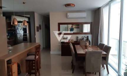 Espetacular Apartamento Mobiliado e Decorado no Centro