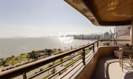 APARTAMENTO 3 SUÍTES FRENTE BEIRA MAR NORTE 287M² PRIVATIVOS