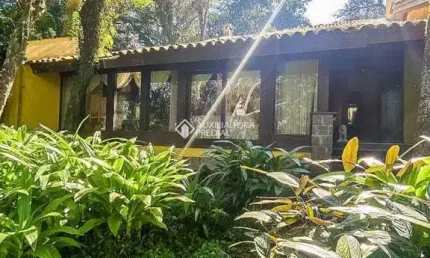 Casa para Venda em Porto Alegre, Espírito Santo, 7 dormitórios, 3 suítes, 5 banheiros, 5 vagas
