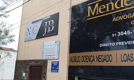 Sala comercial para alugar na Rua Daltro Filho, 161, Centro, Viamão