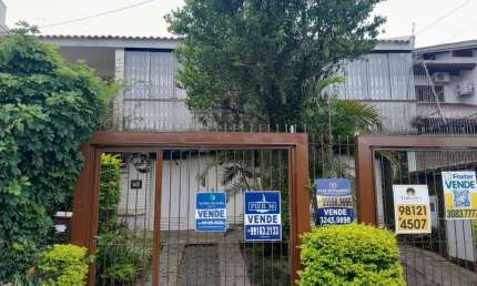 Casa para Venda em Porto Alegre, Jardim Isabel, 3 dormitórios, 1 suíte, 2 banheiros, 2 vagas