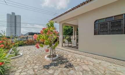 Casa com 4 quartos à venda na Rua Joaquim Pires, Estados, João Pessoa