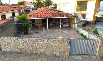Casa 220 metros quadrados lote 650 metros quadrados