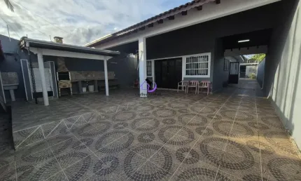 Casa no suarão 150 metros da praia com 5 dormitórios 3 suítes