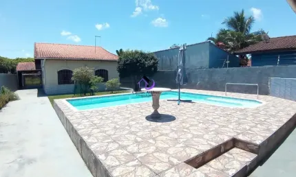 Casa no cibratel com 500 metros de terreno e piscina lado praia