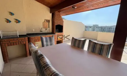 Cobertura Duplex Praia Grande em Ubatuba-SP com 3 suítes,varanda gourmet com churrasqueira,2 vagas de garagem