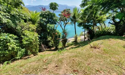 Terreno à venda no Ilhote, Ilhabela 