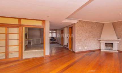 Casa Residencial/Sobrado para aluguel, 3 quartos, 1 suíte, 2 vagas, Jardim Isabel - Porto Alegre/RS