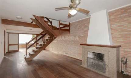 Casa Residencial/Sobrado para aluguel, 3 quartos, 1 suíte, 4 vagas, Santana - Porto Alegre/RS