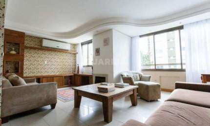Apartamento mobiliado com 1 dormitório suíte para alugar no bairro Petrópolis