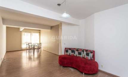 Apartamento com 3 dormitórios e 1 vaga de garagem no bairro Higienópolis