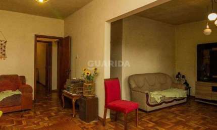Casa Residencial com 3 dormitórios, no bairro Rio Branco