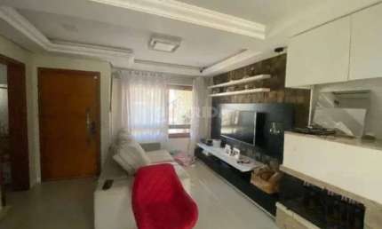 Casa Residencial com 3 dormitórios, sendo 1 suíte, e 3 vagas de garagem no bairro Hípica