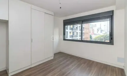 Apartamento estilo Studio com 1 vaga de garagem, no bairro Bela Vista