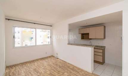 Apartamento com 3 dormitórios, sendo 1 suíte, e 1 vaga de garagem no bairro Vila Ipiranga
